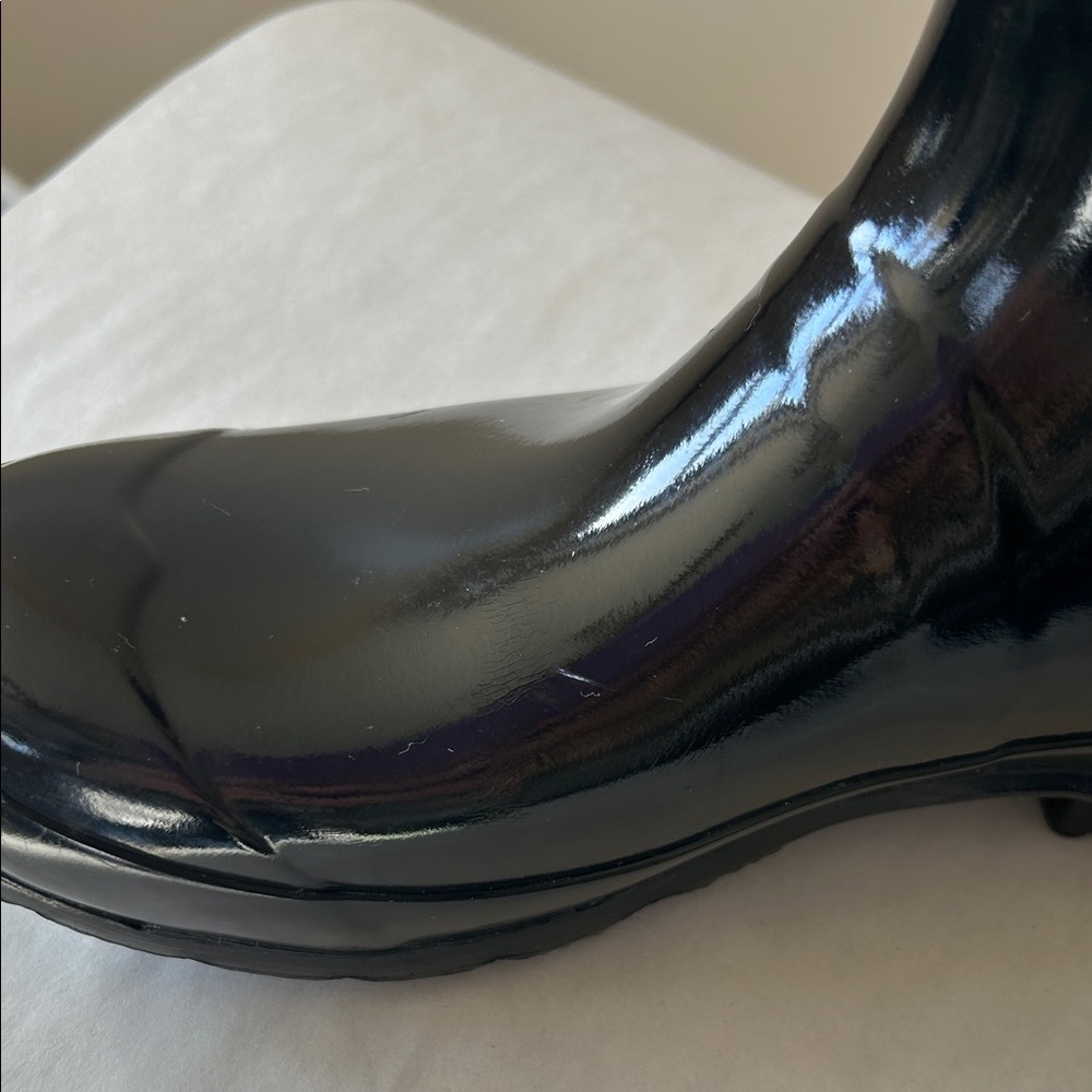 Hunter Tall Rain Boots, Glossy Black (size 5) - Picture 16 of 16